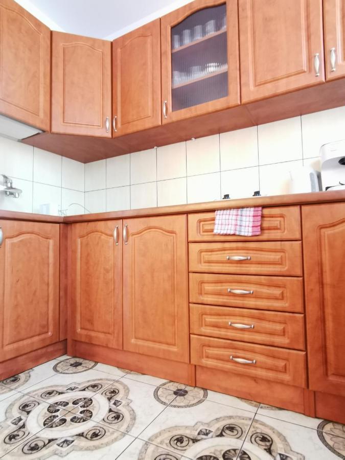 Grodzisko Pokoje Do Wynajecia Krynica Morska Buitenkant foto