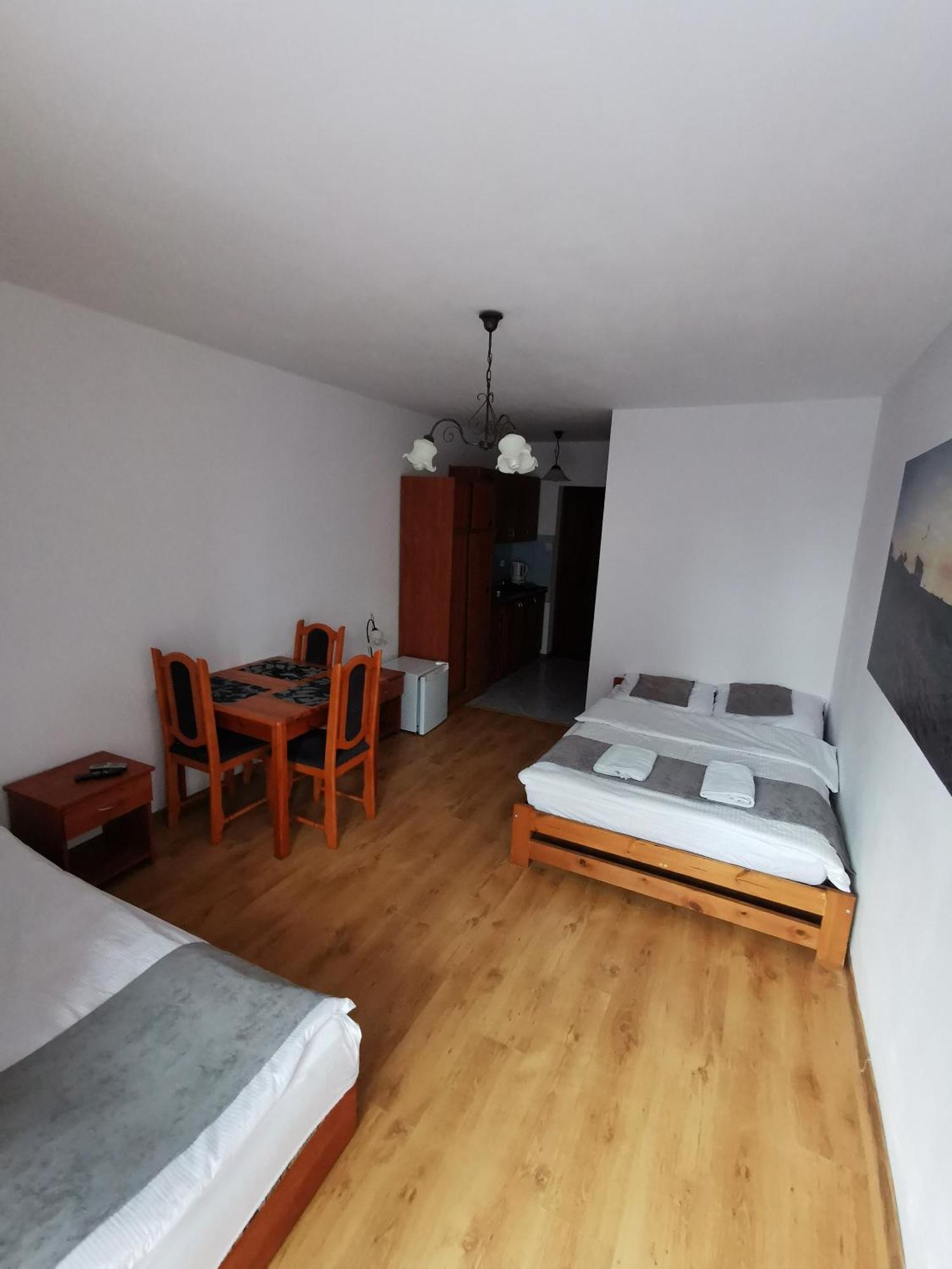 Grodzisko Pokoje Do Wynajecia Krynica Morska Kamer foto